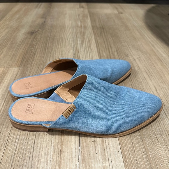 Frye  fenn washed denim Mules good condition sz 9..5 - Picture 2 of 9